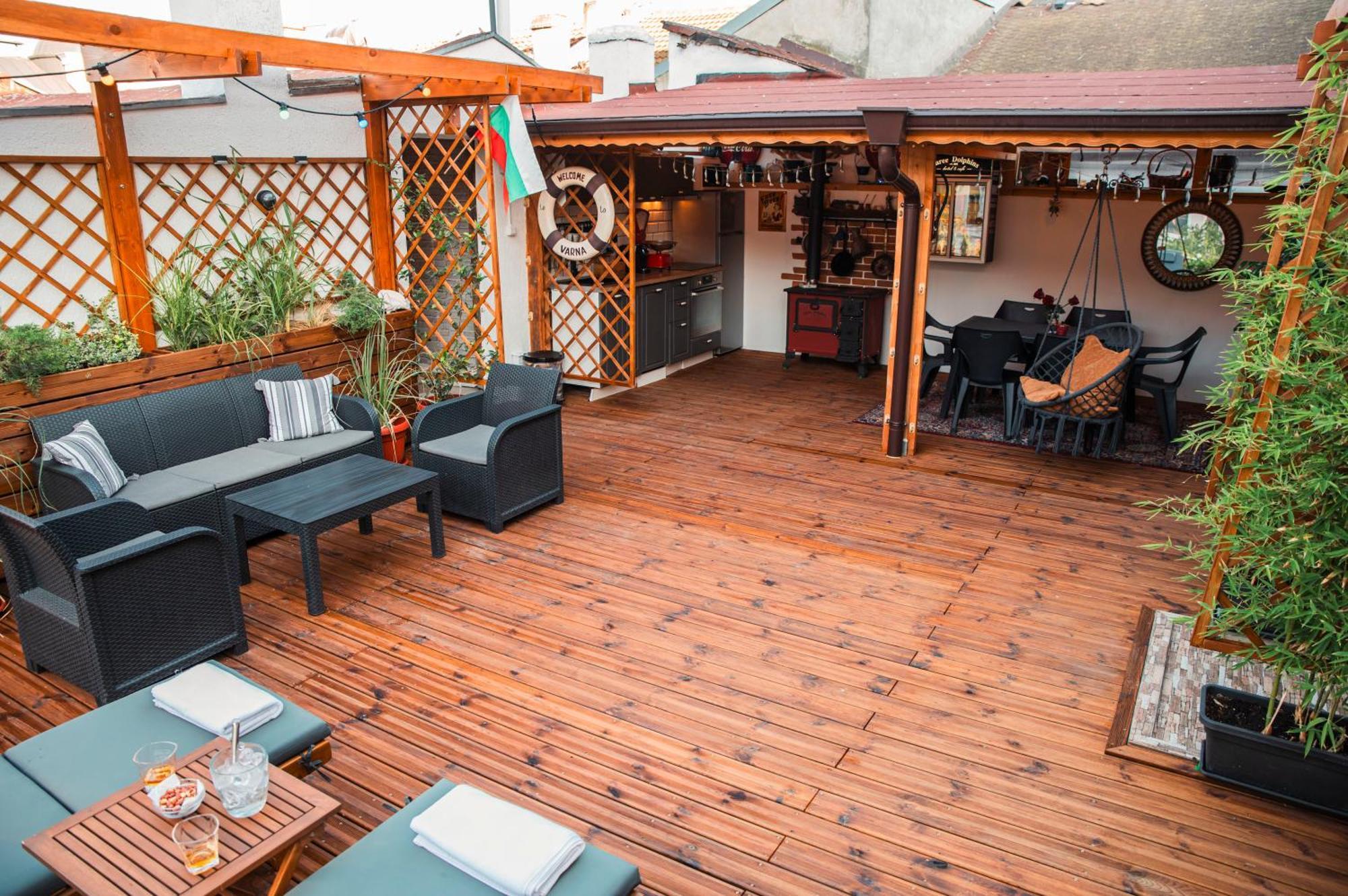 Three Dolphins Hotel With Rooftop Terracе ヴァルナ エクステリア 写真